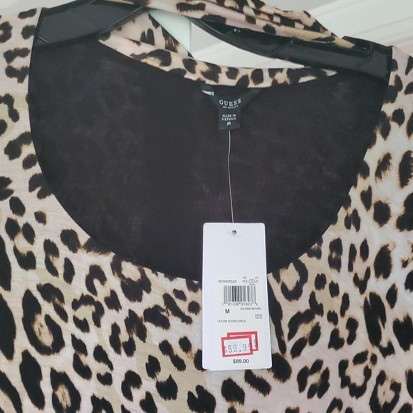 Animal print dress size M Guess NWT - Picture 2 of 4